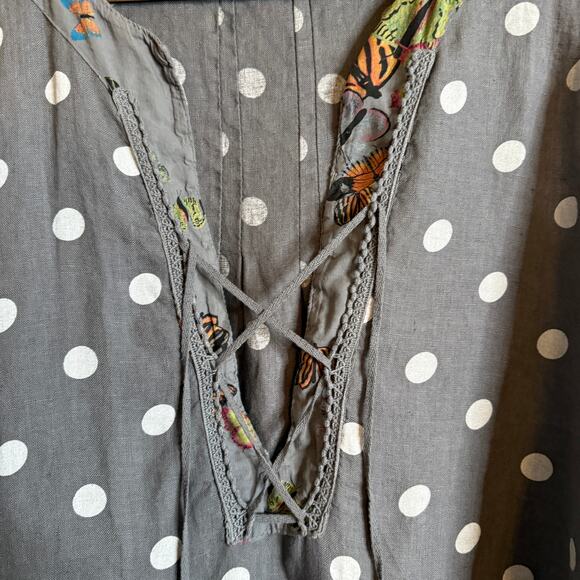TALIA BENSON | Gray Polka Dot Linen Asymmetrical Lace up Neckline Tank | Medium - Picture 3 of 9